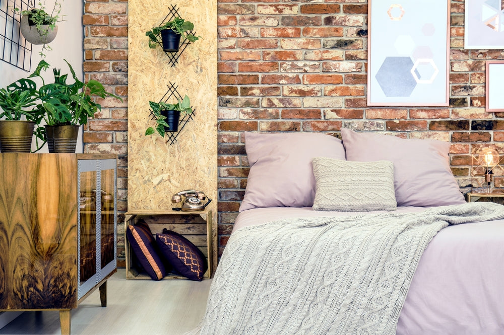 7 DIY Bedroom Decor Ideas