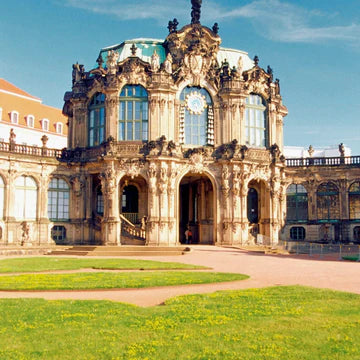 Zwinger Wall Art